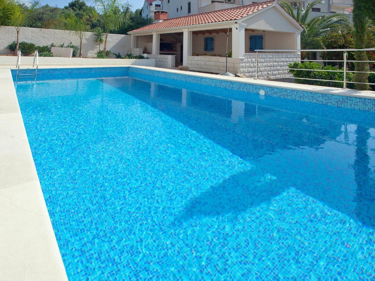 Apartment Villa 2 Pools-1 By Interhome Sutivan Buitenkant foto
