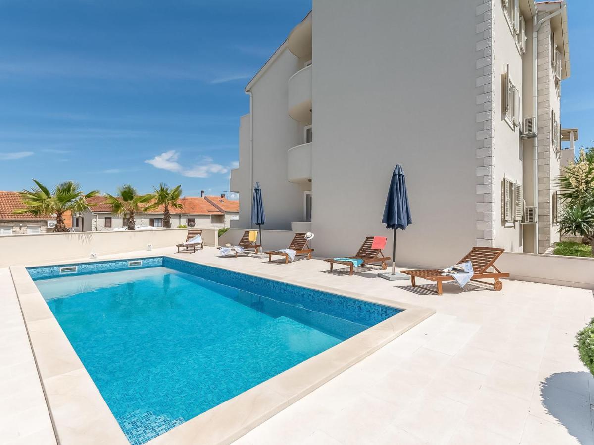 Apartment Villa 2 Pools-1 By Interhome Sutivan Buitenkant foto